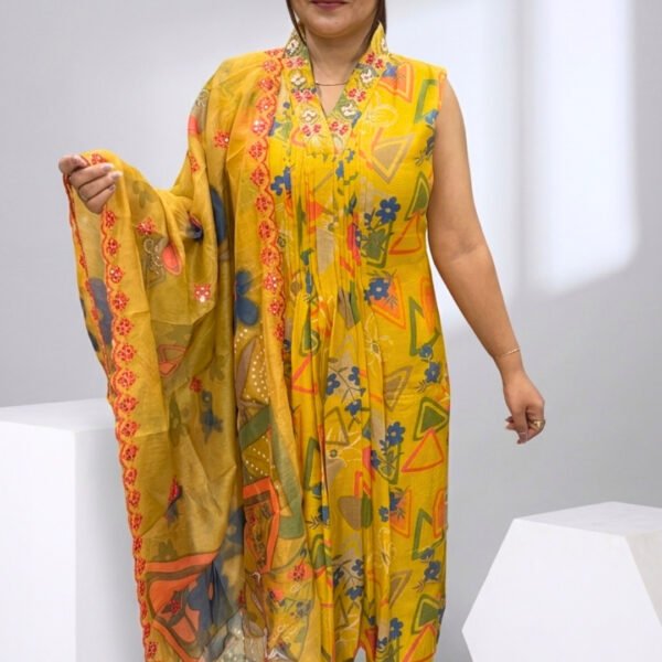 MultiColor Sleeveless Kurta Set